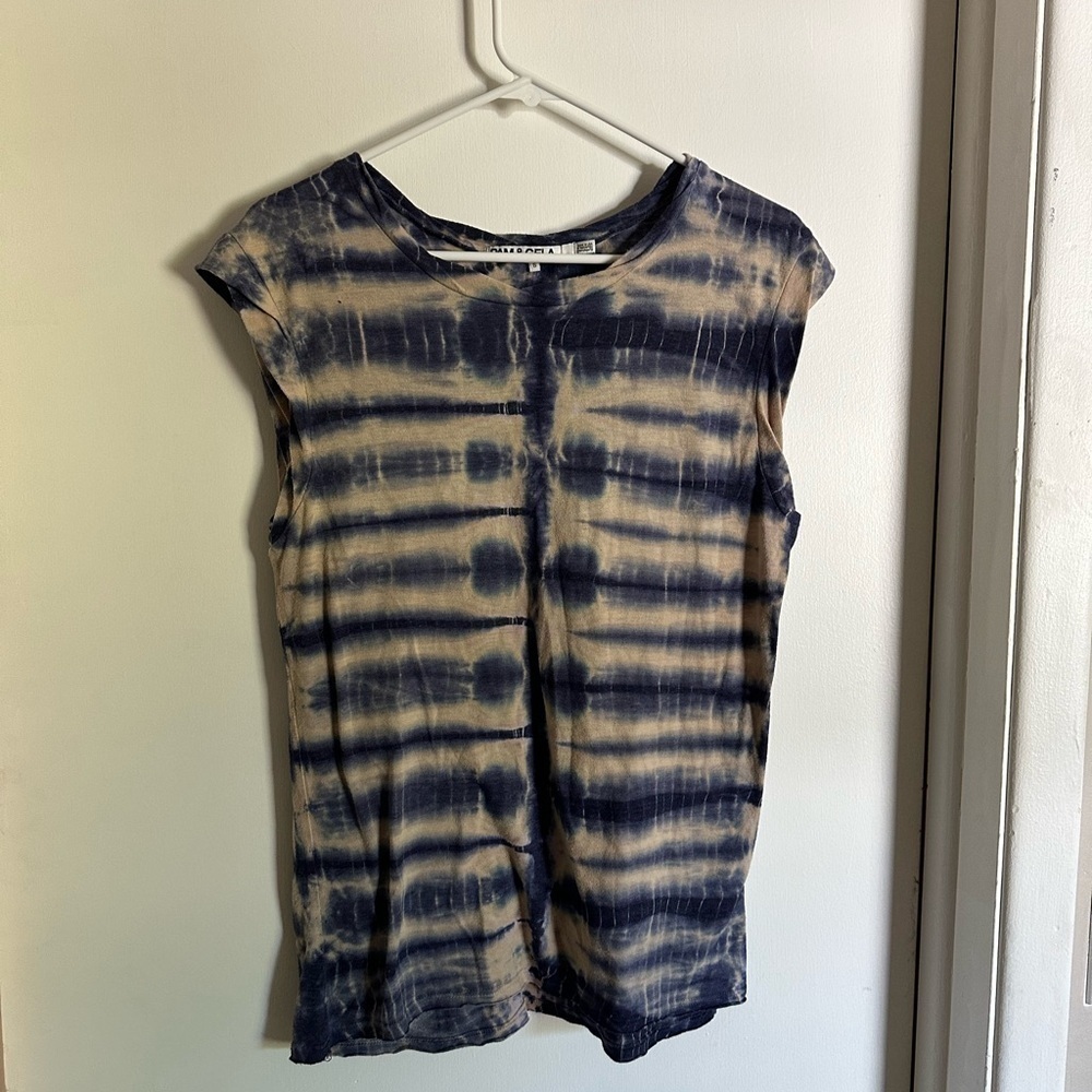 Pam & Gela Tie Die Top Size S